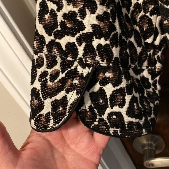 Forever 21 Leopard Print Jacket Blazer - Picture 8 of 8
